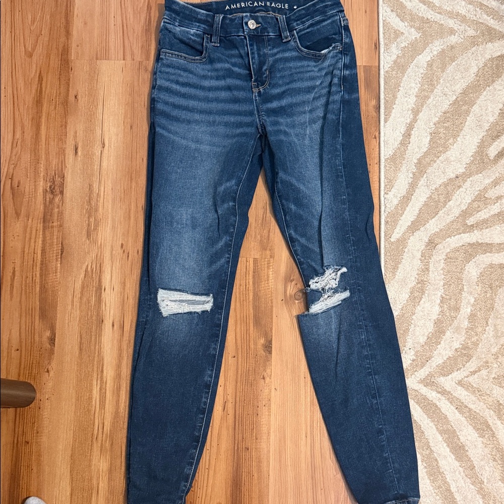 American Eagle Outfitters Women's Dark Blue Ripped Skinny Jeans